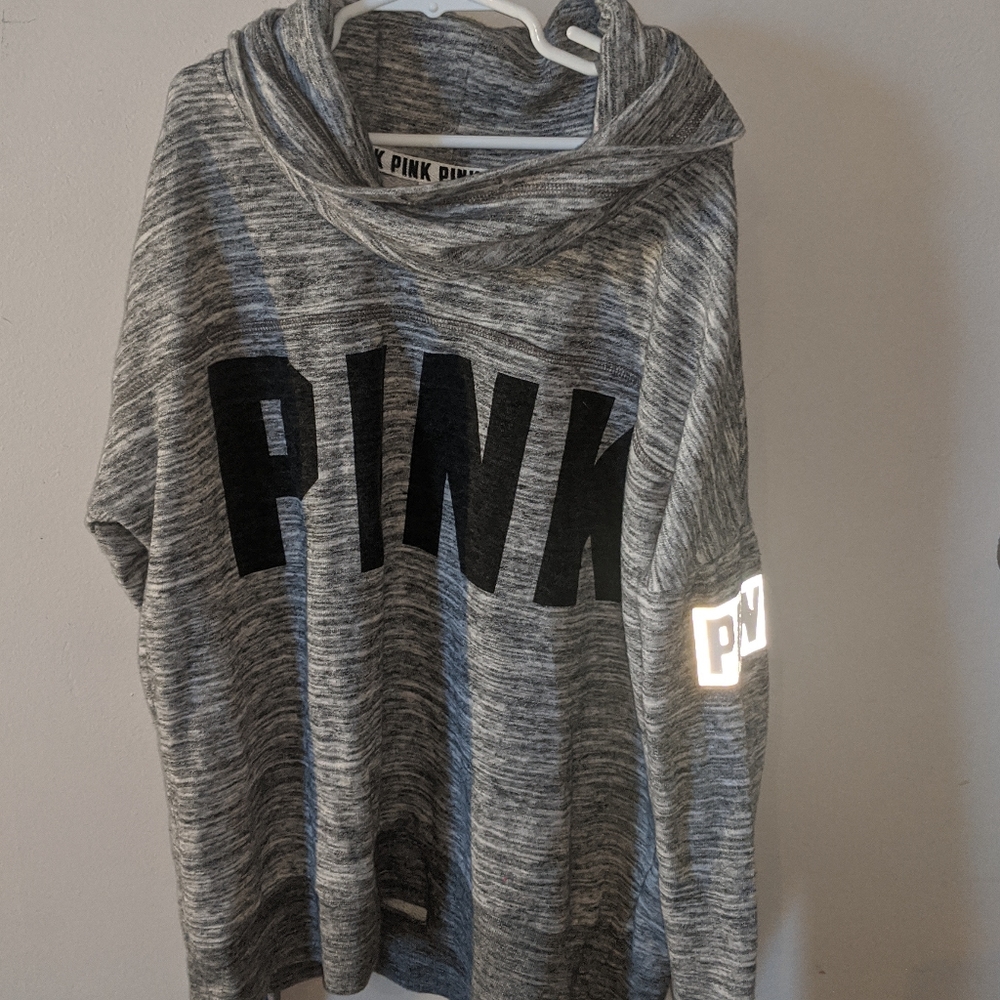 💙PINK Sweatshirt